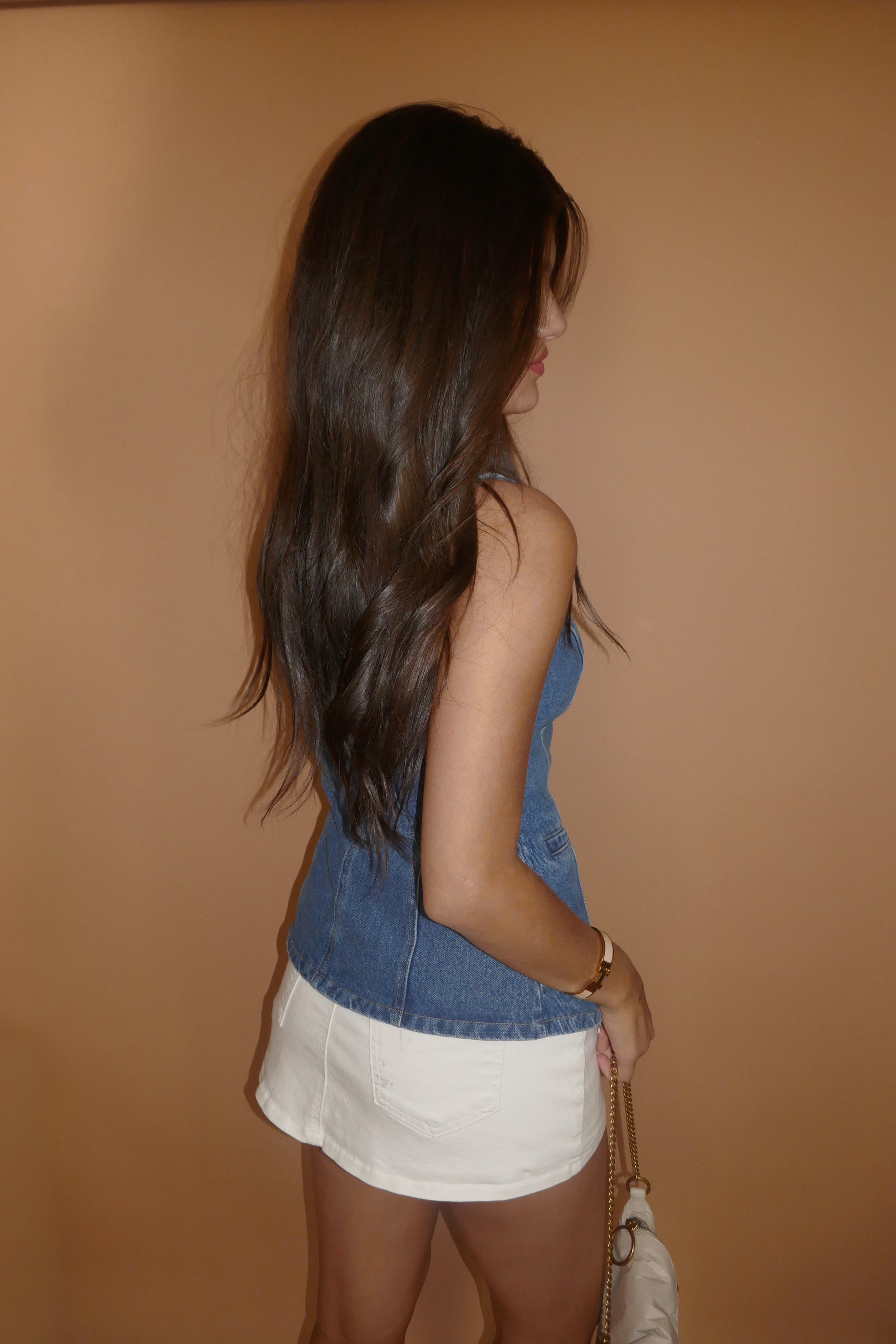 White denim skirt
