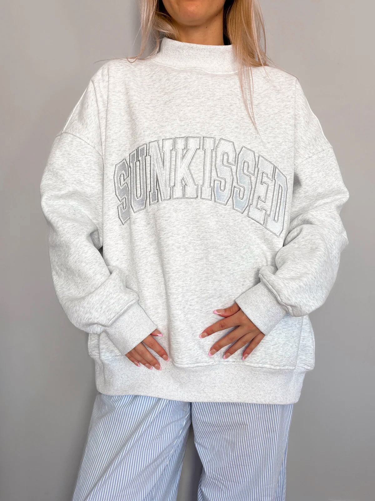 Sunkissed and coconut mock neck